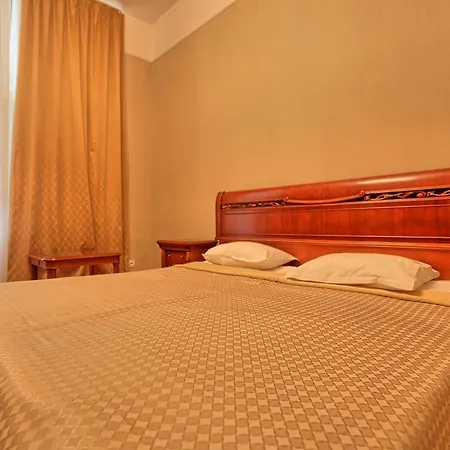 Ritsa Hotel Sukhumi Exterior photo
